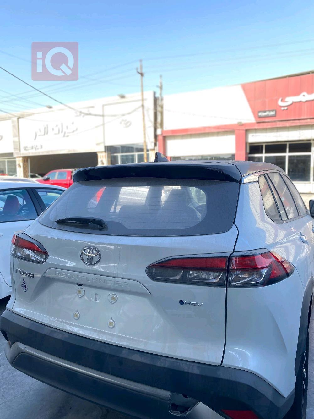 تۆیۆتا فرۆنتلاندەر